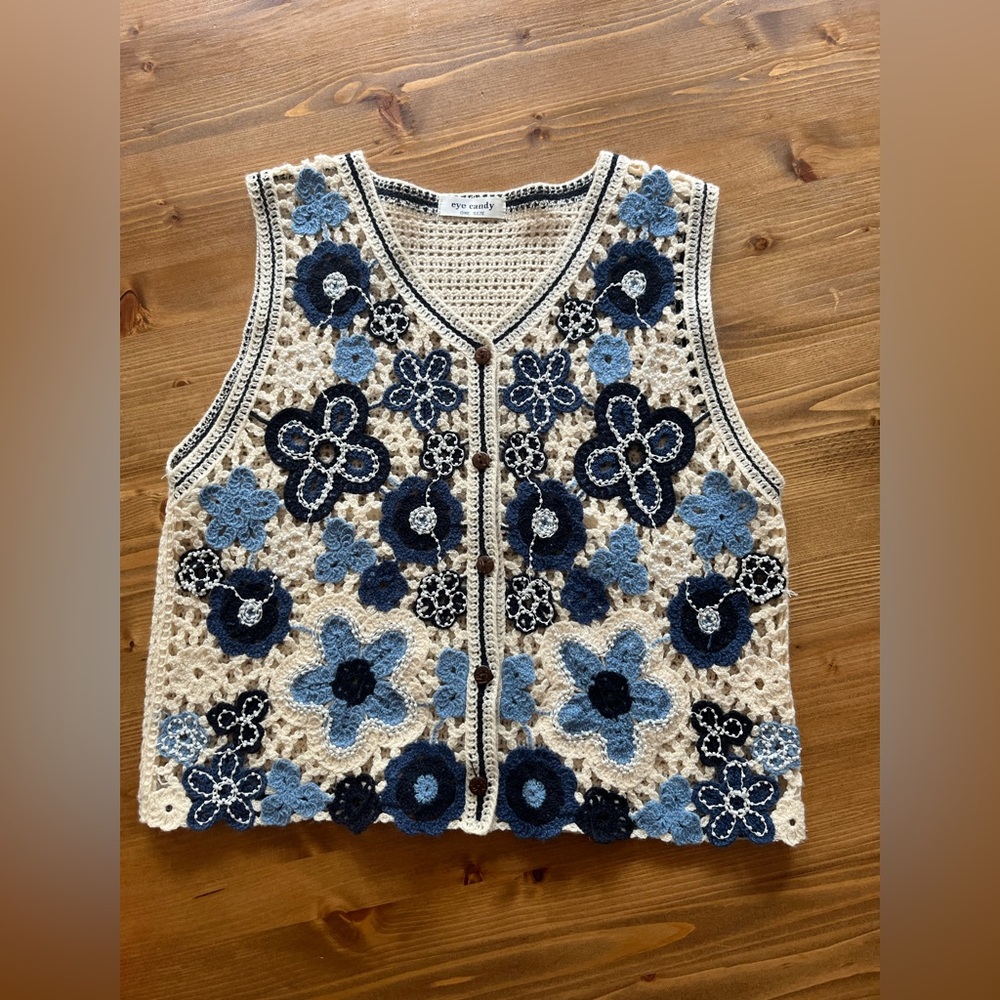 Crochet Floral Button-Front Vest – Cream with Blue Flowers